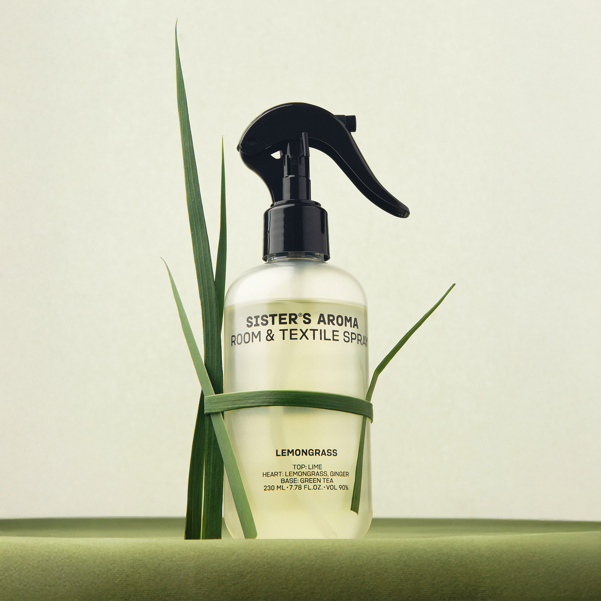 リラクゼーショングッズ Air/Aroma Lemongrass Tea Room Spray Парфумований спрей для дому LEMONGRASS | Sister's Aroma