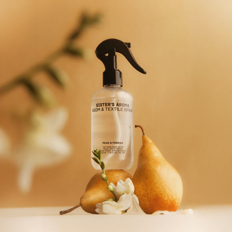 Парфумований спрей для дому PEAR & FREESIA