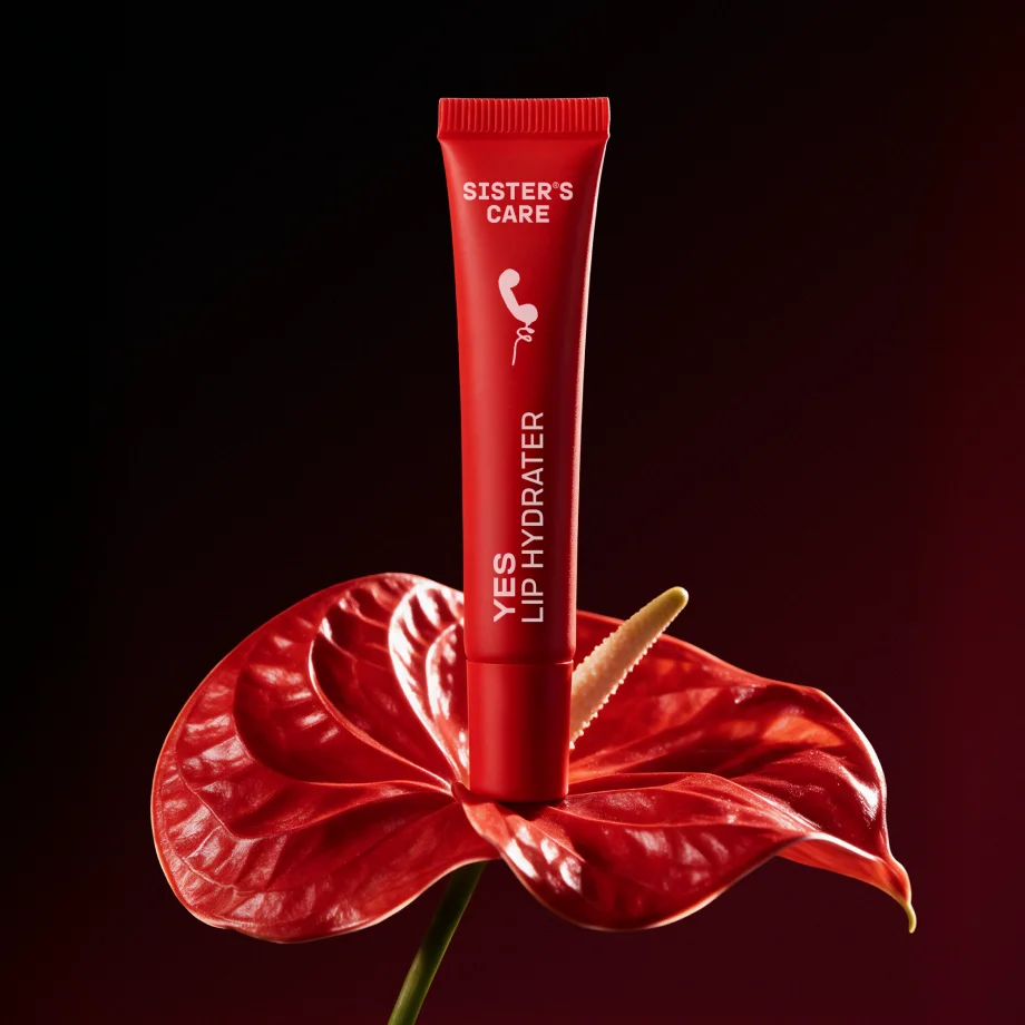 Бальзам для губ LIP HYDRATER YES